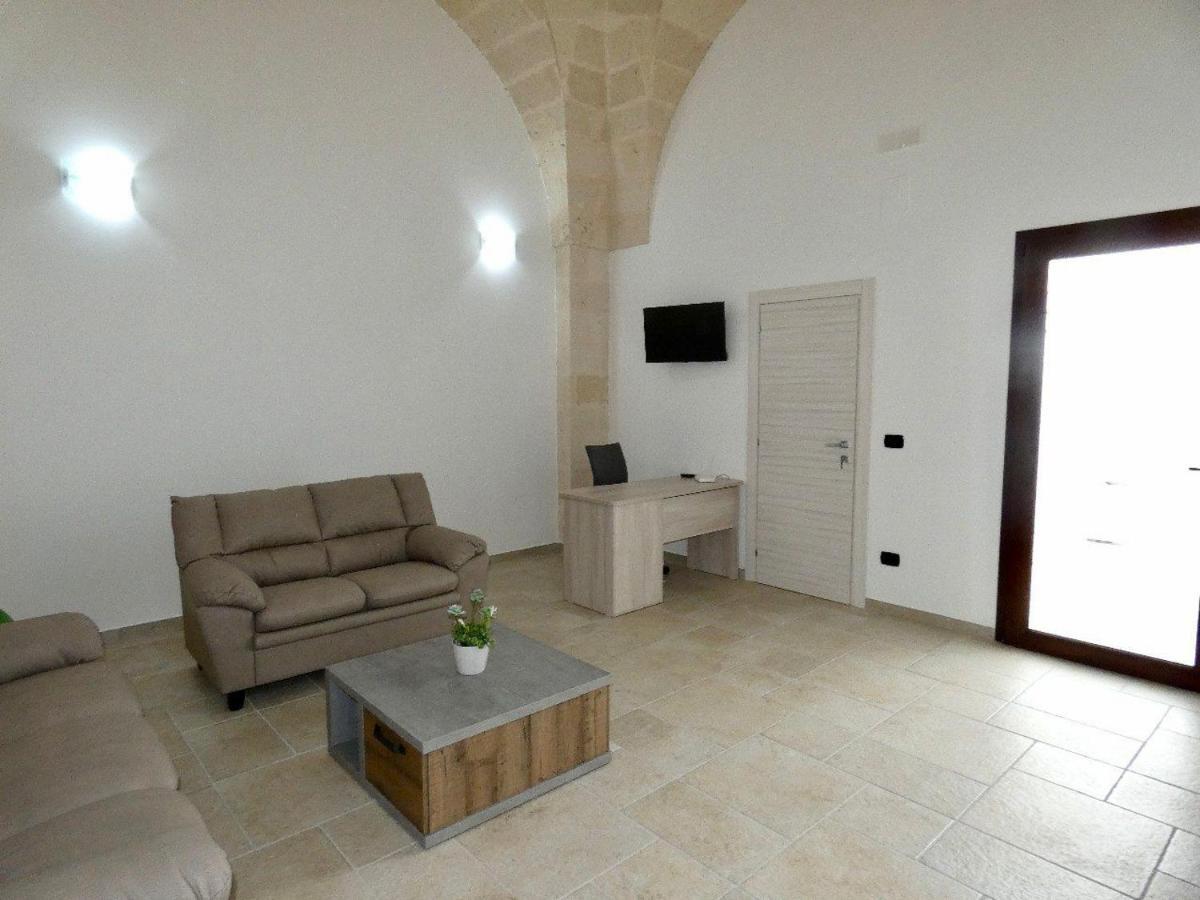 B&B La Piazzetta Fragagnano Exterior photo